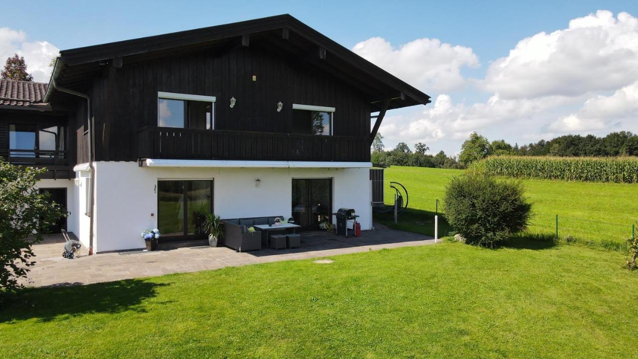 Schoenes Ferienhaus Am Herrenberg Prien am Chiemsee Esterno foto