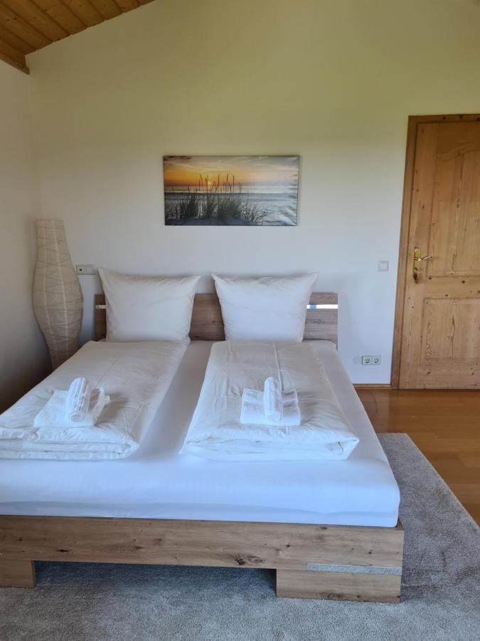 Schoenes Ferienhaus Am Herrenberg Prien am Chiemsee Esterno foto